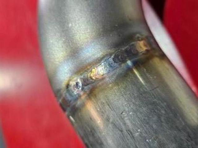 Création de ligne d'echappement en Inox sur mesure! 